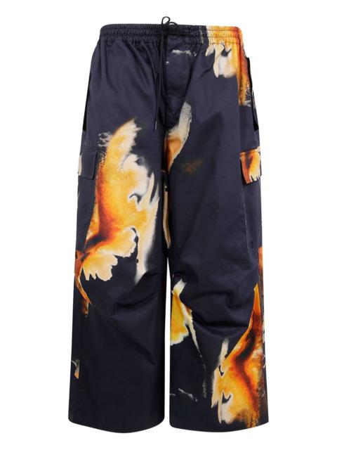 abstract-pattern trousers