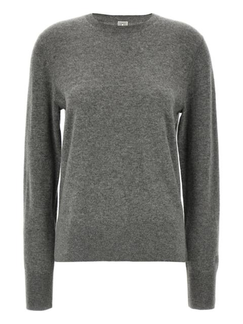 Cashmere sweater