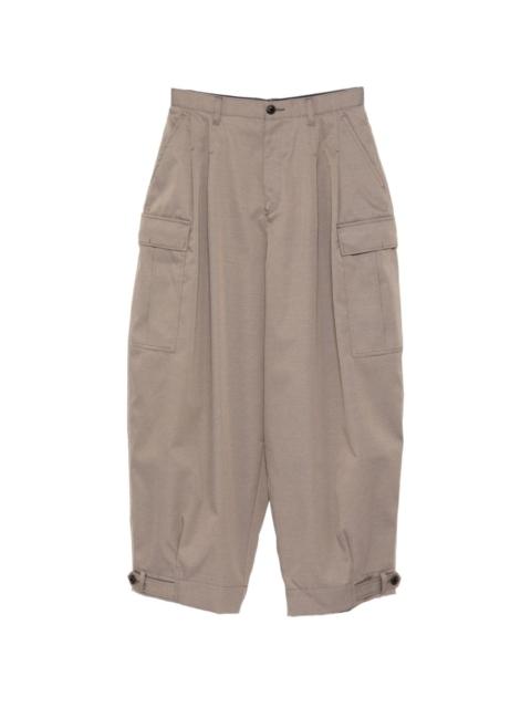 pleated cargo trousers