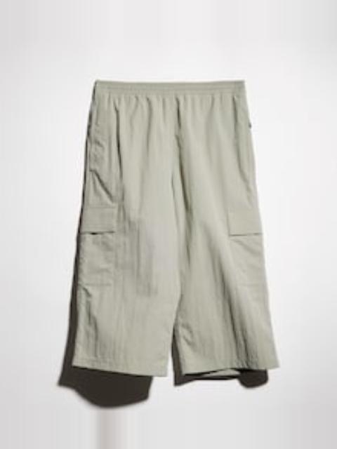 Nylon cargo pants with wrinkle effect
