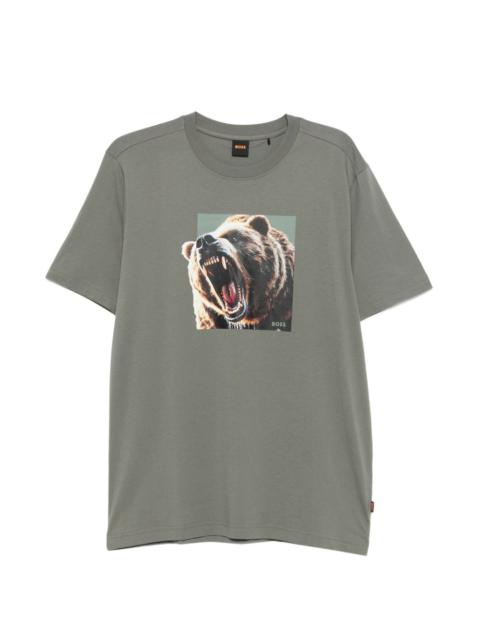 Dobermann bear-graphic T-shirt