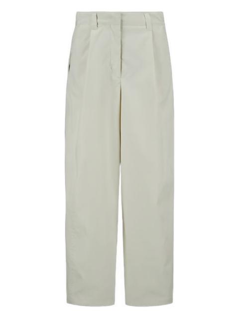 pleated trousers