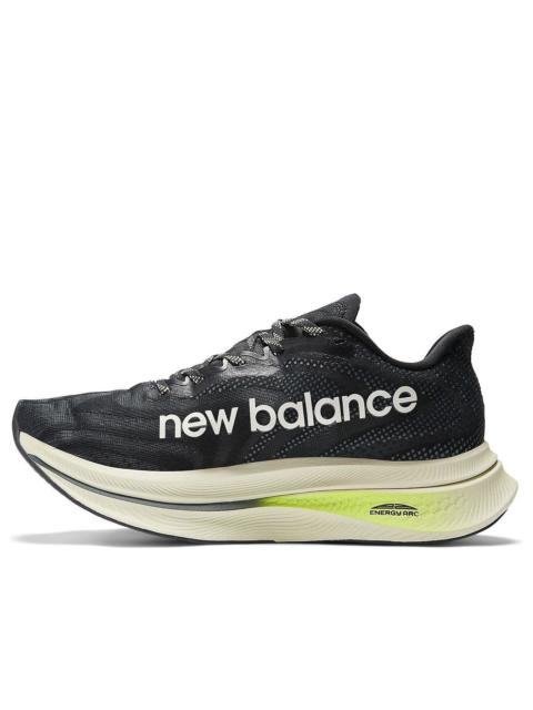 (WMNS) New Balance FuelCell SuperComp Trainer v2 'Neon Dragonfly' WRCXBK3