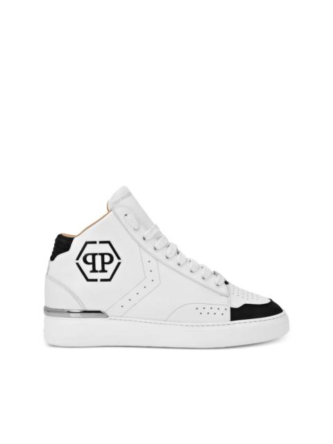 Hexagon leather sneakers