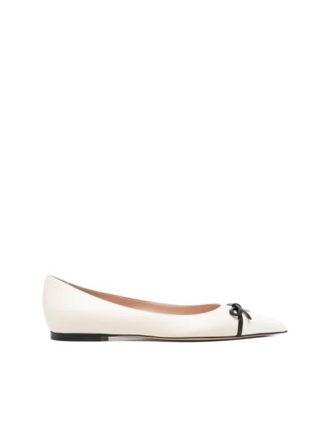 Vlogo ballet flats