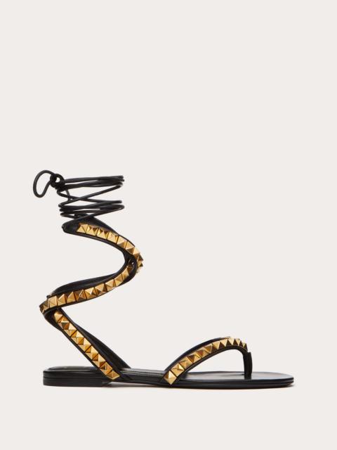 ROCKSTUD NO LIMIT NAPPA FLAT THONG SANDAL