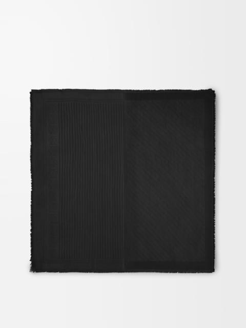 Scarf in wool and silk