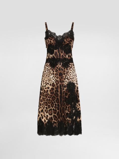 Lace handbag with DG logo