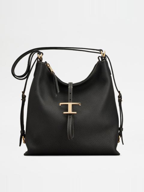 T TIMELESS SHOULDER BAG IN LEATHER SMALL - BLACK