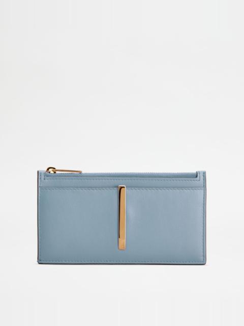 CARD HOLDER IN LEATHER - LIGHT BLUE