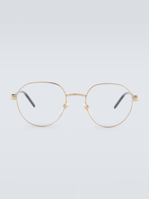 Oval glasses