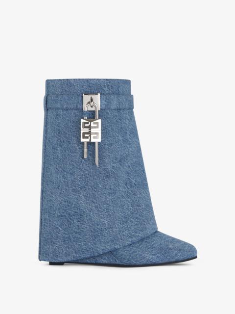 SHARK LOCK ANKLE BOOTS IN DENIM