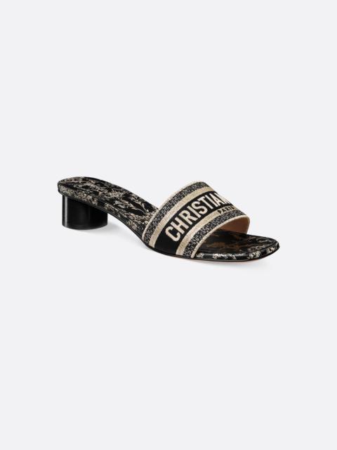 Dway Heeled Slide