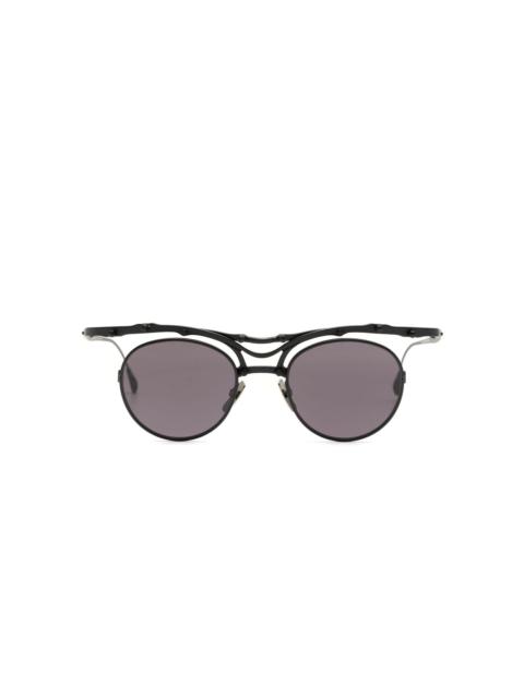 round shaped sunglasses