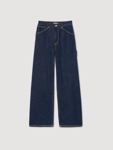 WIDE-LEG FLARED JEANS