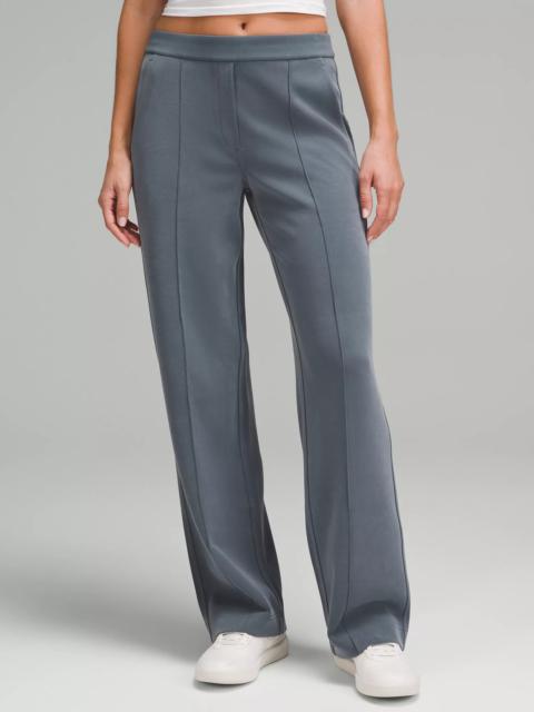 Softstreme Pintuck Mid-Rise Pant *Regular