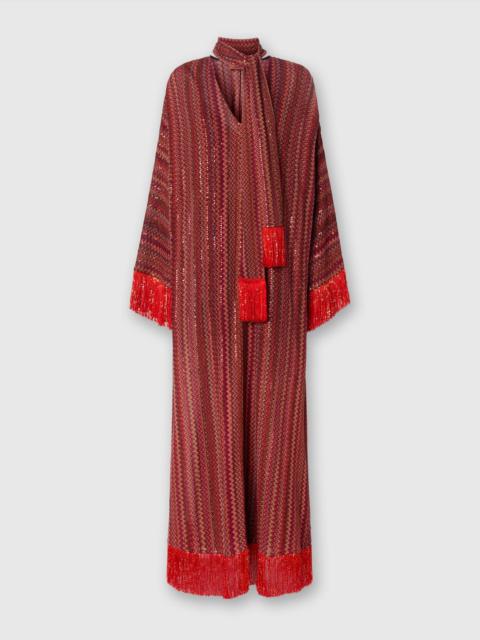 Zigzag kaftan with sequins and V-neck and removable scarf with fringes