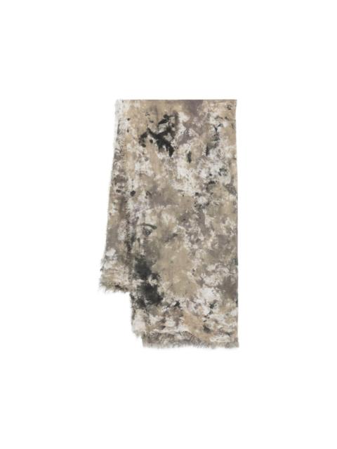 camouflage-print frayed scarf