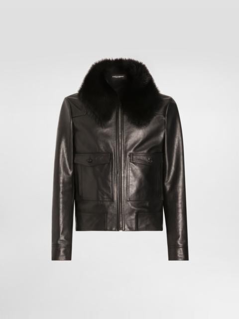 Single-breasted coat with fur collar