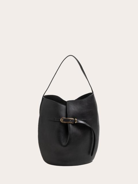 BELTED BUCKET BAG LARGE BLACK