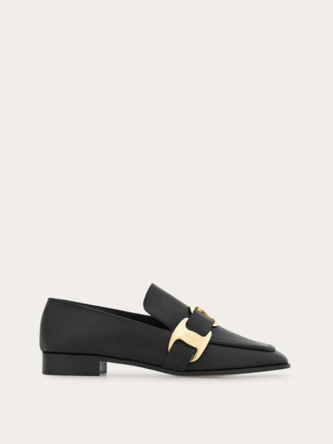 Maxi Vara plate loafer