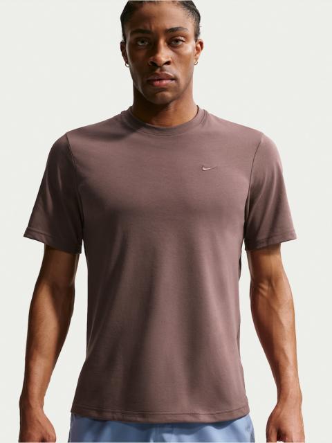 Nike Primary Men's Dri-FIT Short-Sleeve Versatile Top