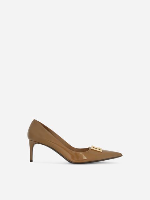 Calfskin pumps