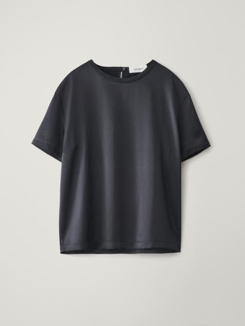 The Round Neck T-Shirt