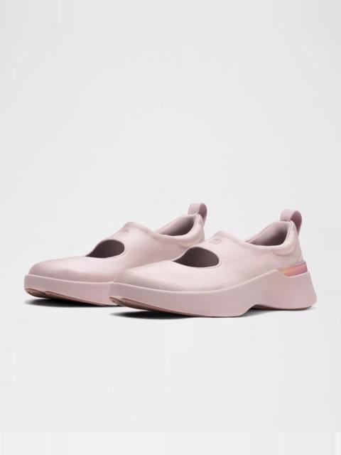 Women's Mary Train Sneaker