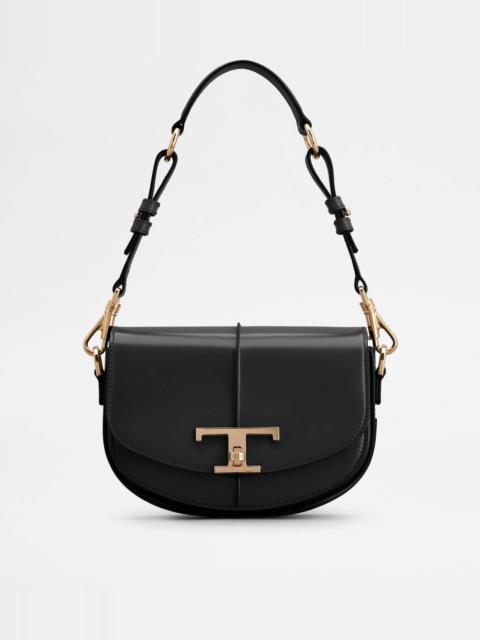T TIMELESS SHOULDER BAG IN LEATHER MINI - BLACK