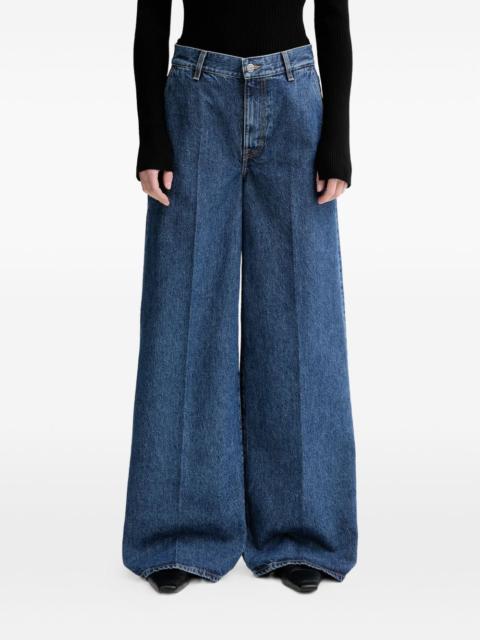 wide-leg jeans