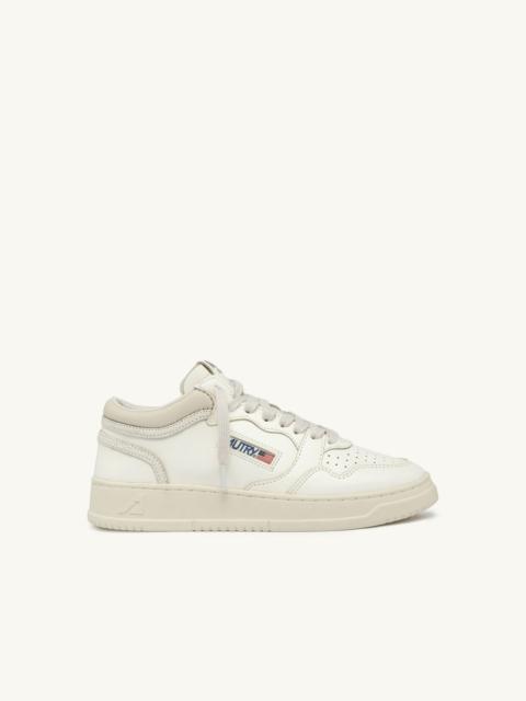 MED-WAY SNEAKERS IN LEATHER COLOR MARSHMALLOW AND WHITE