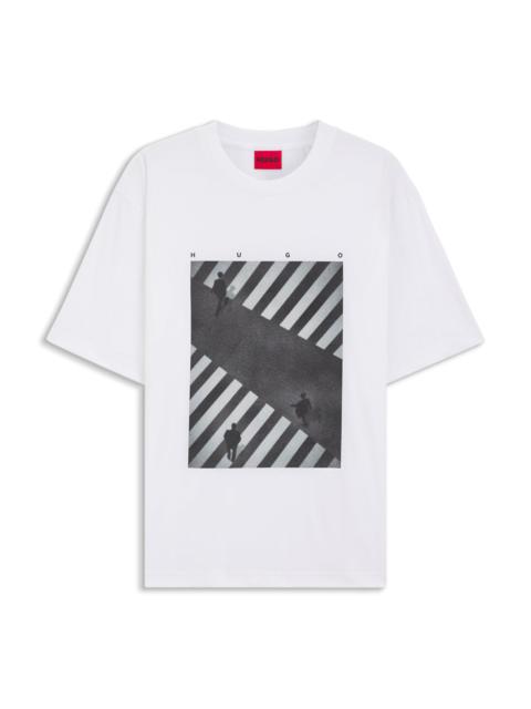 PRINTED-ARTWORK T-SHIRT IN COTTON JERSEY