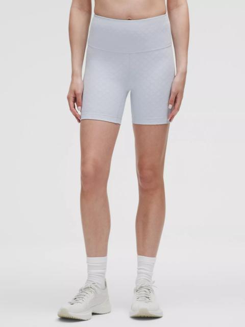 3D Jacquard Diamond Train High-Rise Short 6"