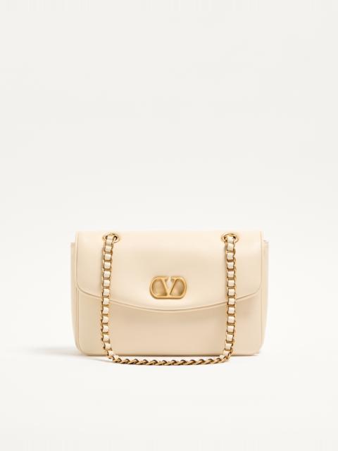 VALENTINO GARAVANI DJUNA MEDIUM CHAIN BAG IN NAPPA LEATHER