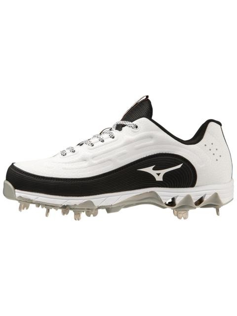 9-Spike Swift 8 Low Women's Metal Fastpitch Softball Cleat