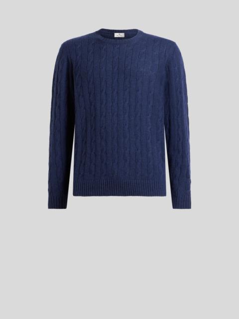 CABLE-KNIT CASHMERE SWEATER