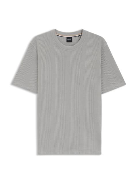 T-SHIRT WITH WAFFLE STRUCTURE