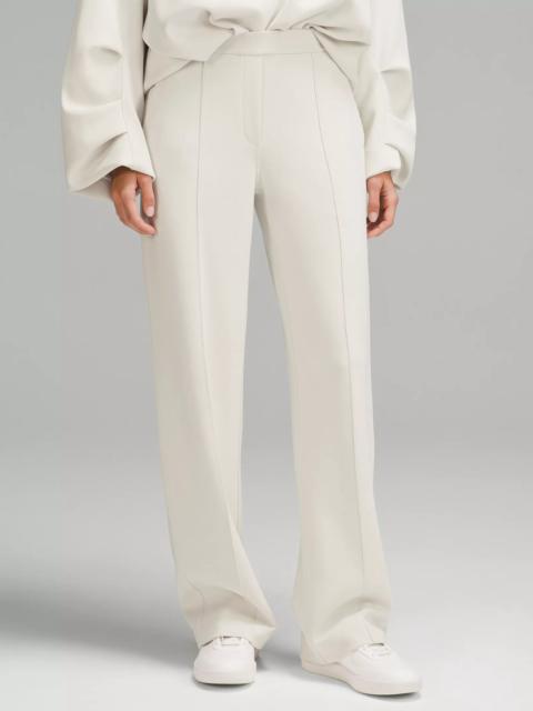 Softstreme Pintuck Mid-Rise Pant *Regular