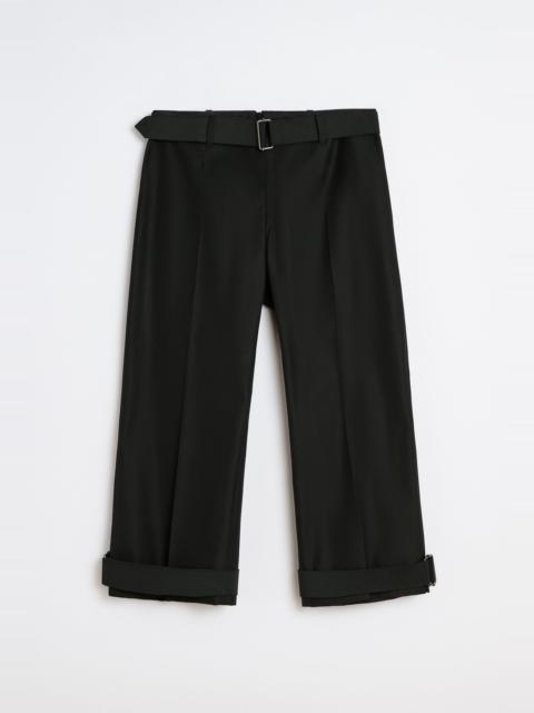 Sporty Capri Tasteful Black Megatwist Twill