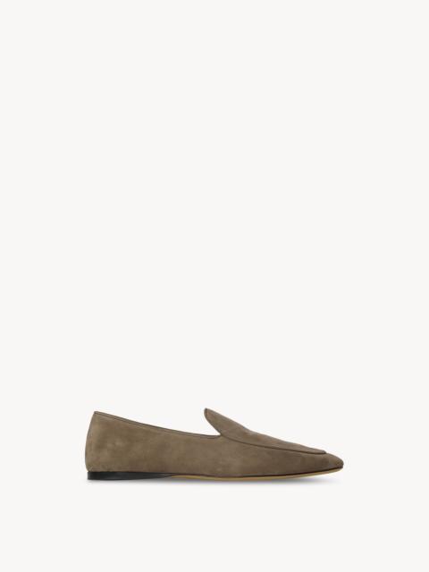 Awar Flat Loafer in Suede