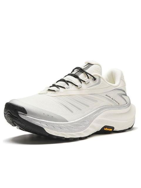 (WMNS) ANTA Running Shoes 'White Silver Black' 922345588-1