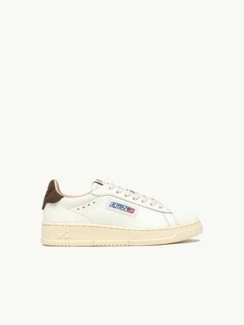DALLAS LOW SNEAKERS IN TEAK AND MARSHMALLOW LEATHER
