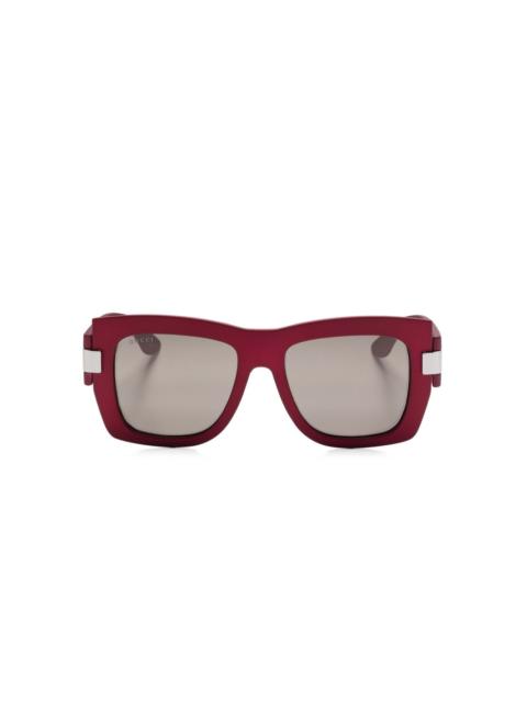 oversize-frame sunglasses