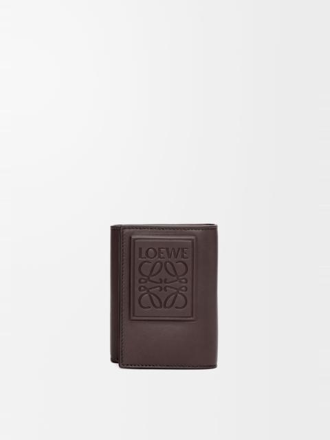 Trifold wallet in satin calfskin