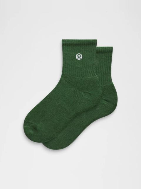 Unisex Daily Essential Quarter Socks
