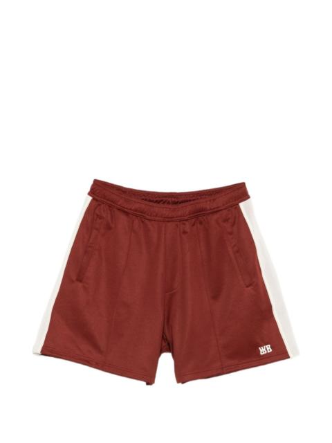 Motion contrast-trim shorts
