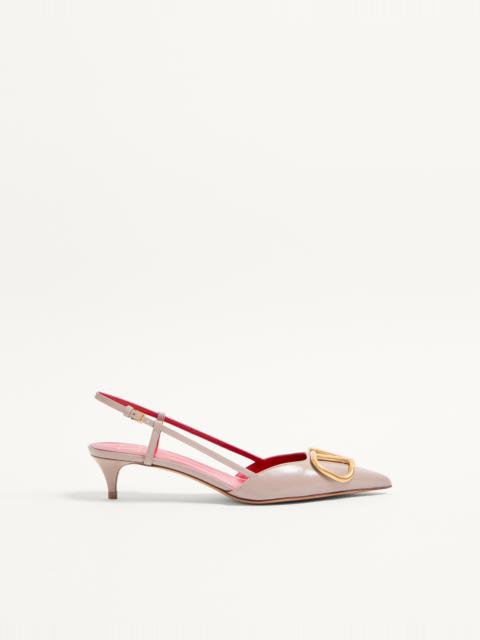 VLOGO SIGNATURE CALFSKIN SLINGBACK PUMP 40MM / 1.6 IN.