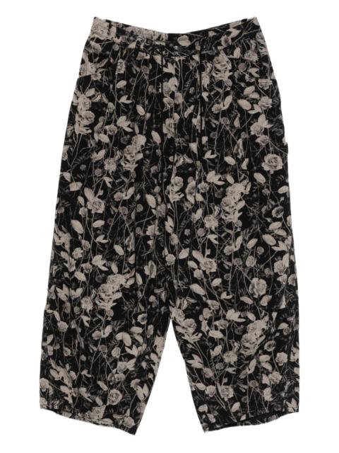 floral trousers