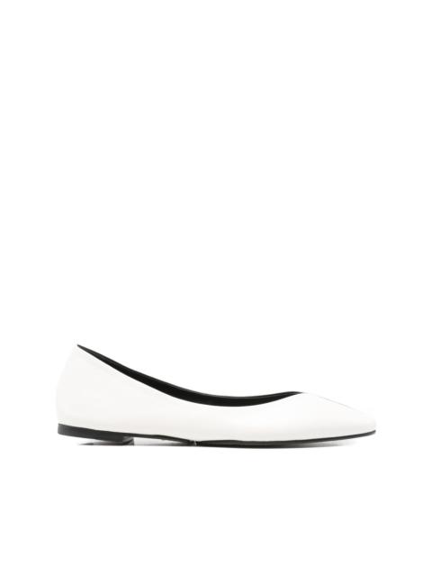 Ovalo two-tone ballet flats